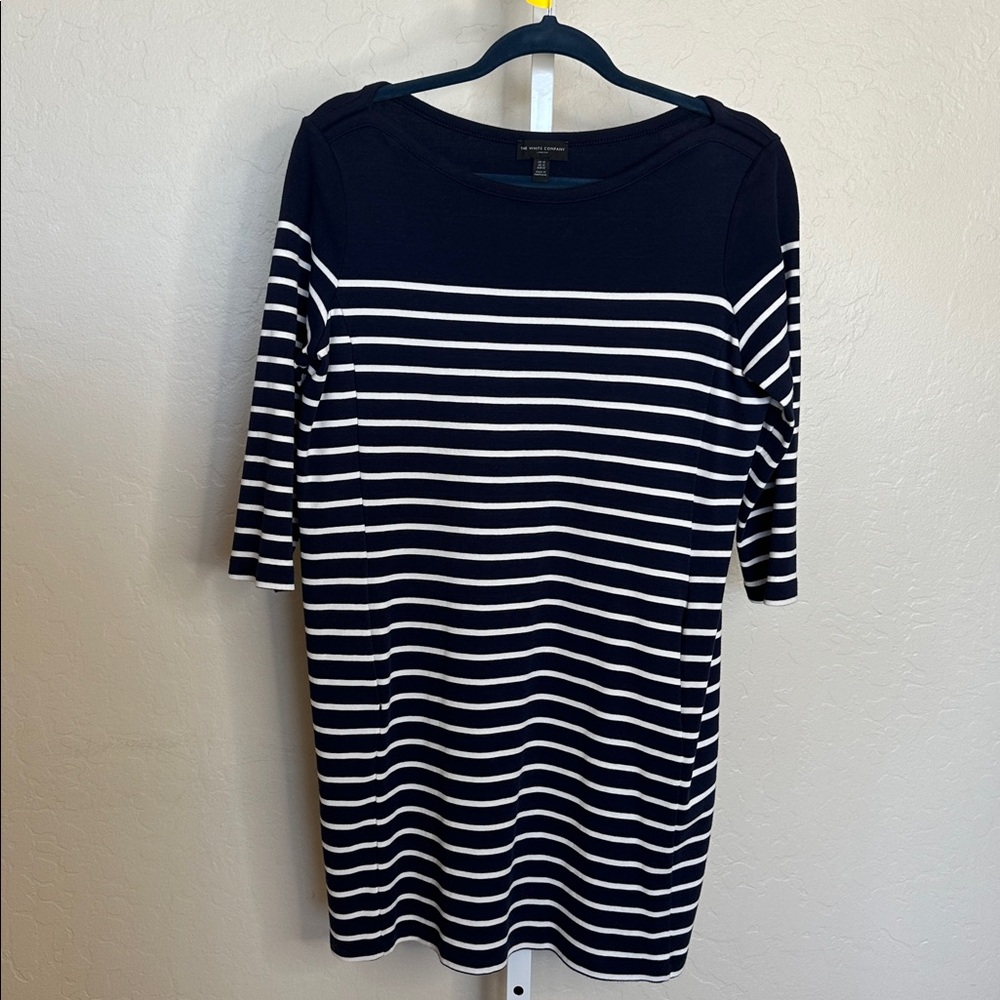 NWOT w/pockets The White Co 14 navy and White Striped Dress